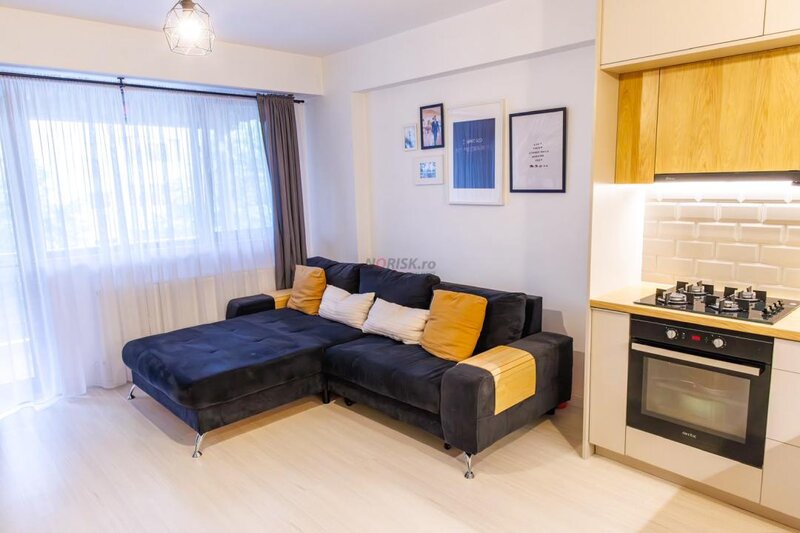 Obor 2 min. metrou, duplex 3 camere pe 2 niveluri 90 mp, gata de mutat,
