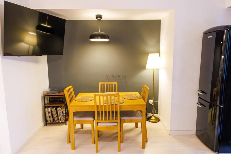 Obor 2 min. metrou, duplex 3 camere pe 2 niveluri 90 mp, gata de mutat,
